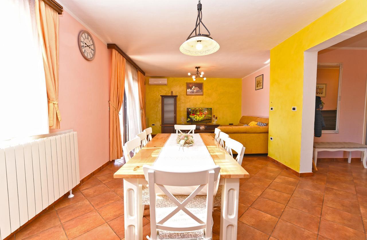 Apartment Modrusani 1561 Žminj エクステリア 写真